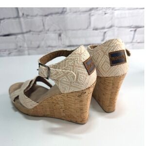 TOMS Wedge Sandals Womens 7.5 Tan Cork Platform Espadrille Ankle Strap Shoes